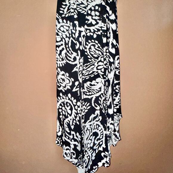 1 State Women's Black White Floral Spaghetti Strap Maxi Dress - Size Small - Picture 6 of 7